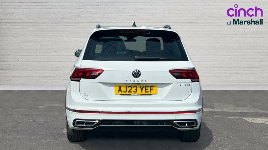 Volkswagen Tiguan Tiguan 1.4 Tsi Ehybrid R-line Dsg White #4