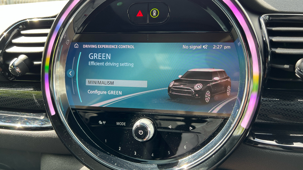 Mini Clubman 1.5 Cooper Classic 6Dr Green #46