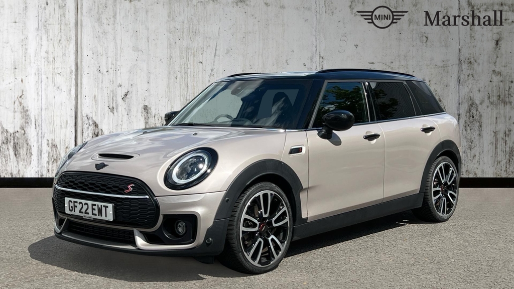 Mini Clubman 1.5 Cooper Classic 6Dr Green #23