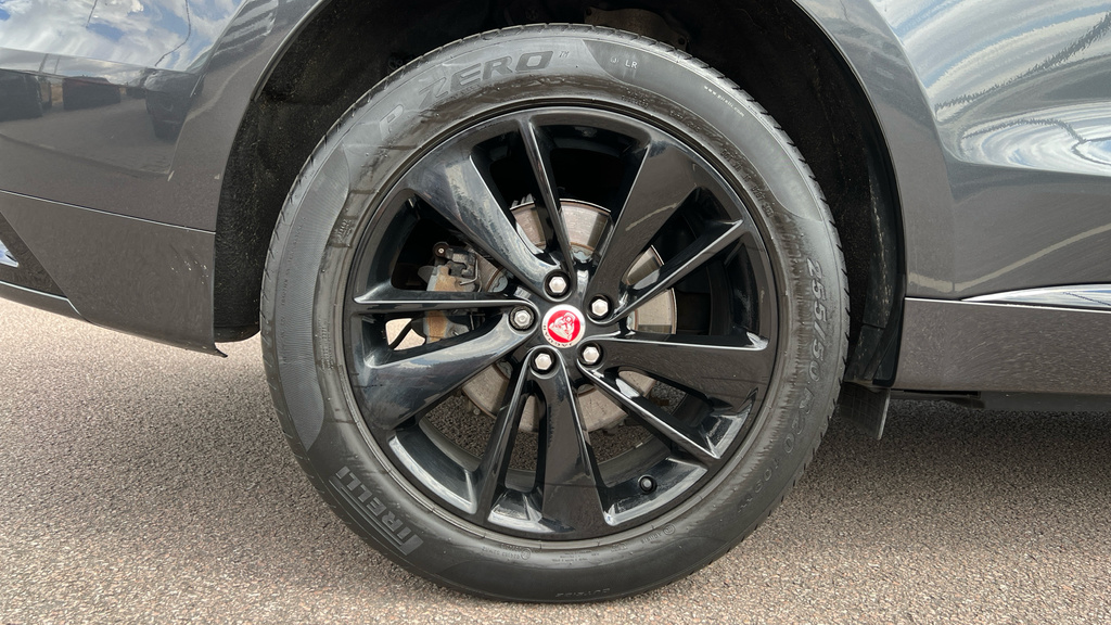 Jaguar F-Pace Jaguar Estate 2.0 D200 R-dynamic Hse Au Blue #28