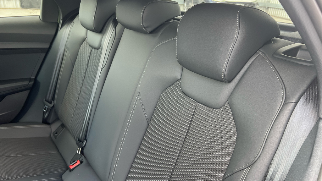 Audi A1 Audi A1 Sportback Black Edition 35 Tfsi 150 Ps S T Grey #15