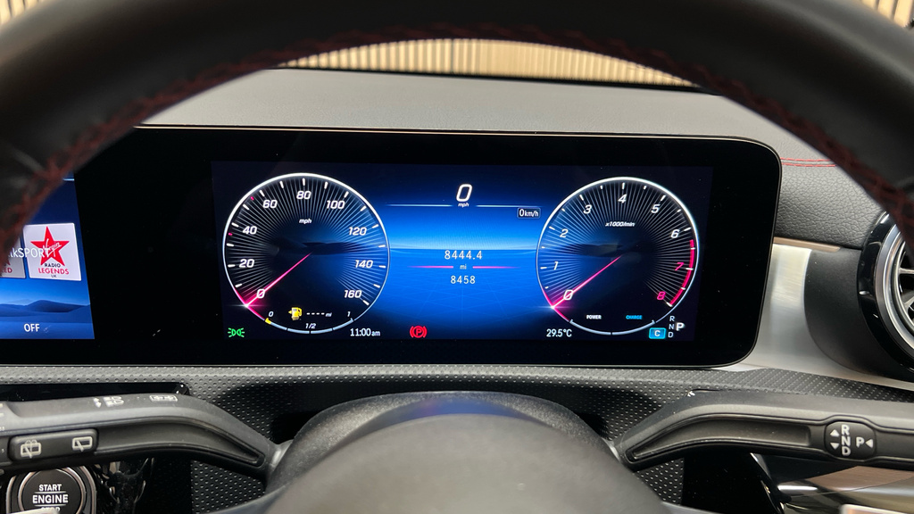 Mercedes-Benz CLA Class 180 Amg Line Premium Tip 2025 Black #16