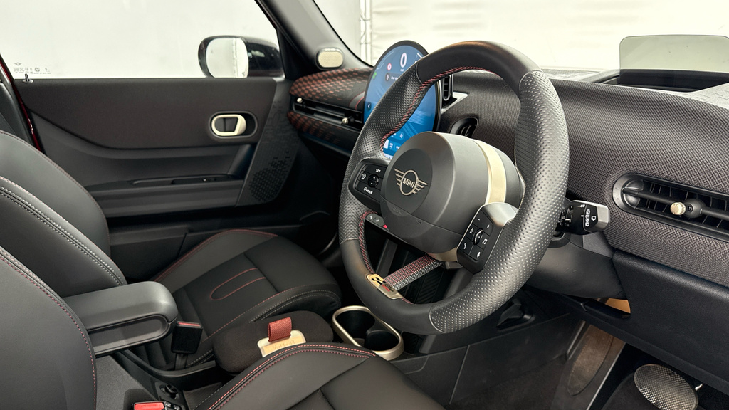 Mini Hatch Cooper 1.5 C Sport Level 2 Red #6