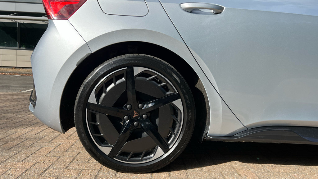 Cupra Born Born 170Kw E-boost V1 59Kwh KY75GWF Silver #5