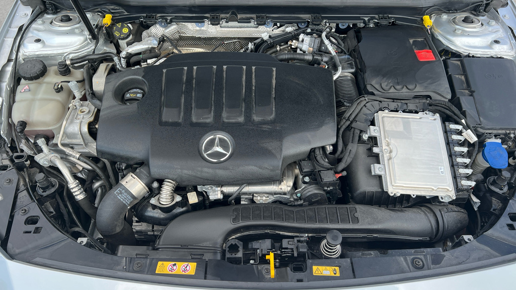 Mercedes-Benz CLA Class 1.3 Cla250e 15.6Kwh Amg Line Executive Shooting Grey #16
