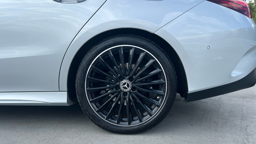 Mercedes-Benz CLA Class 1.3 Cla250e 15.6Kwh Amg Line Executive Shooting Grey #18