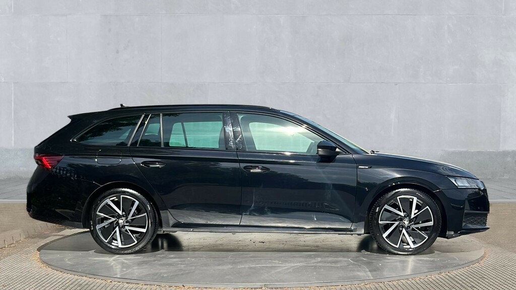 Skoda Octavia Octavia 1.5 Tsi 150 E-tec Sportline Dsg Black #4