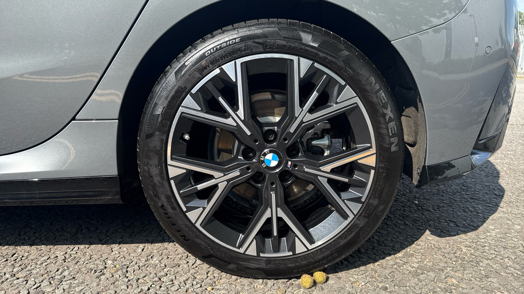 BMW 1 Series 123 Xdrive M Sport Step White #26