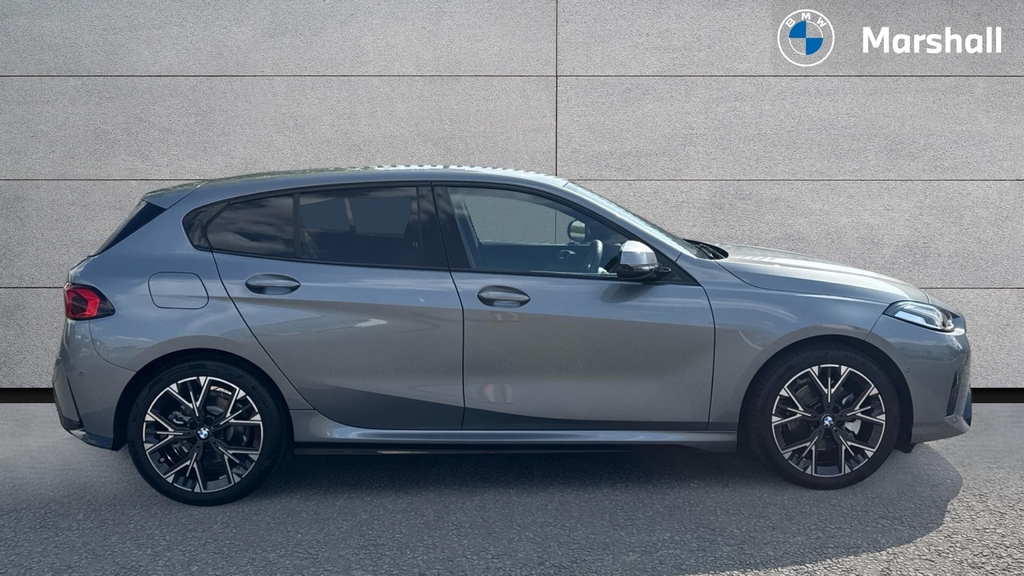 BMW 1 Series 123 Xdrive M Sport Step White #3