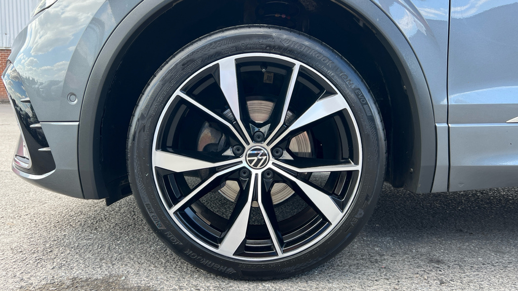 Volkswagen Tiguan Allspace Elegance Grey #17