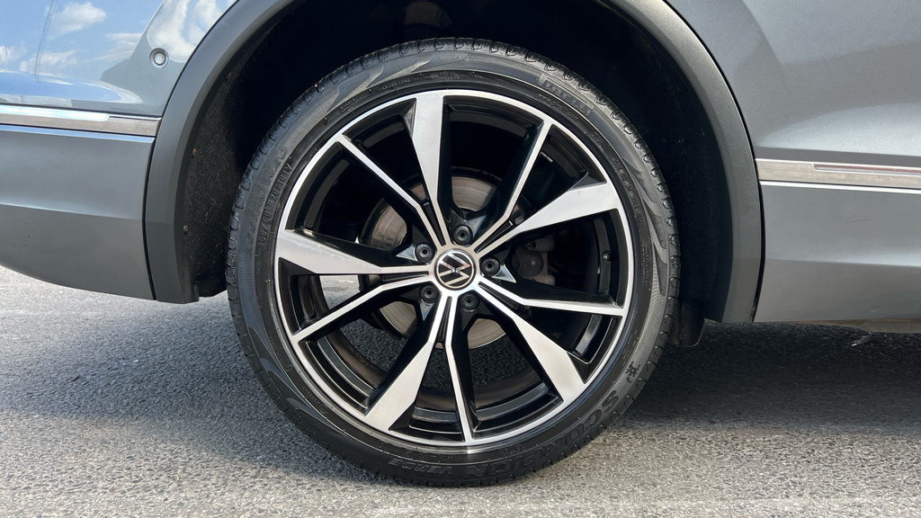 Volkswagen Tiguan Allspace Elegance Grey #19