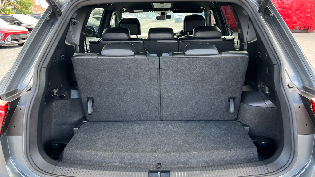 Volkswagen Tiguan Allspace Elegance Grey #15