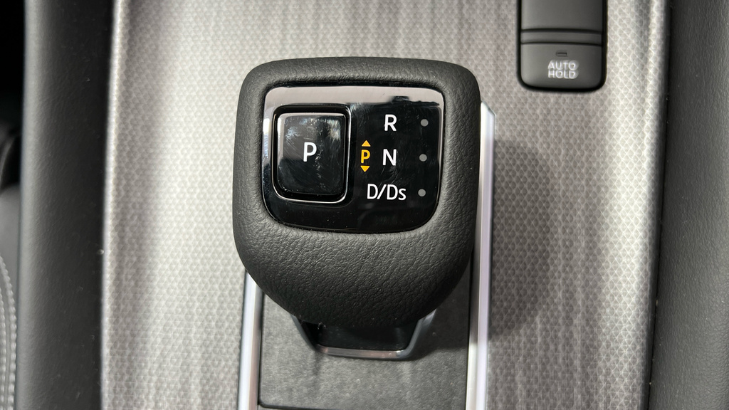 Nissan Qashqai 1.5 E-power Acenta Premium Black #27