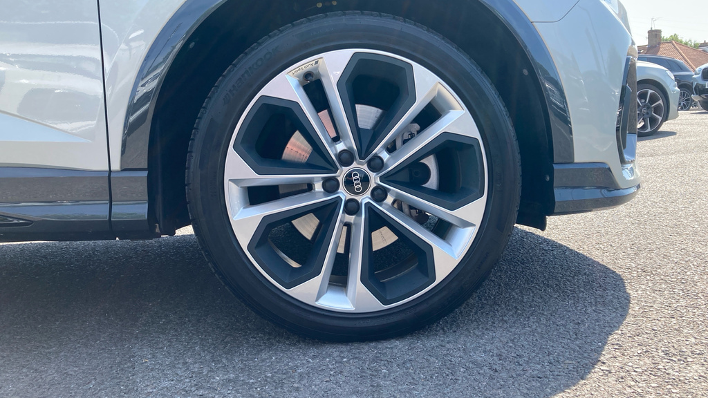 Audi Q3 Q3 45 Tfsi E Black Edition S Tronic Silver #5