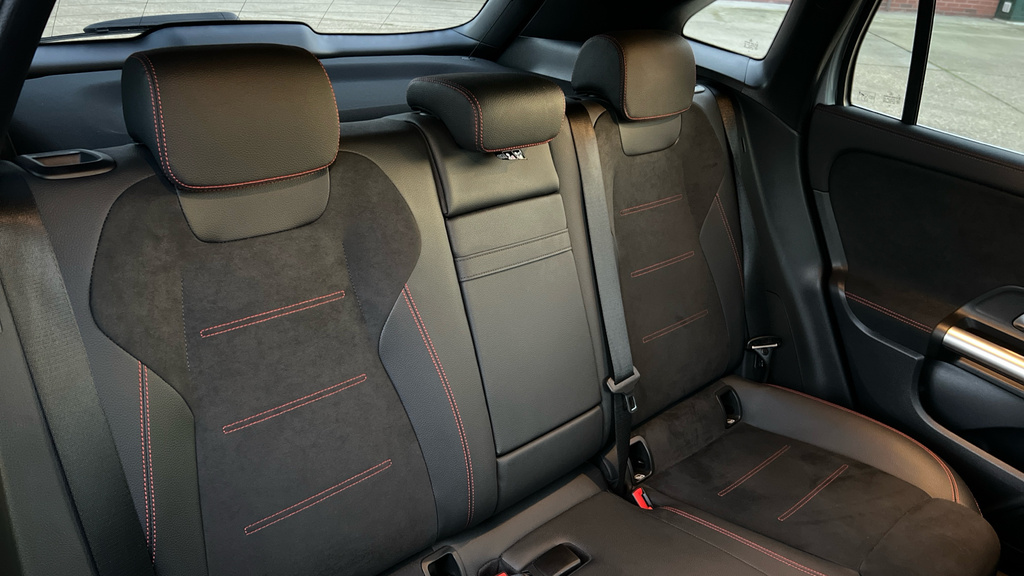 Mercedes-Benz EQA Eqa 250 140Kw Amg Line Executive 70.5Kwh Black #15