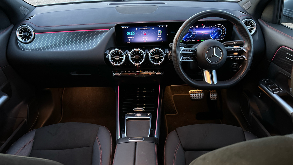 Mercedes-Benz EQA Eqa 250 140Kw Amg Line Executive 70.5Kwh Black #23