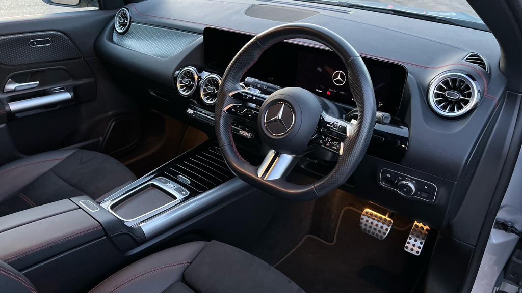 Mercedes-Benz EQA Eqa 250 140Kw Amg Line Executive 70.5Kwh Silver #3