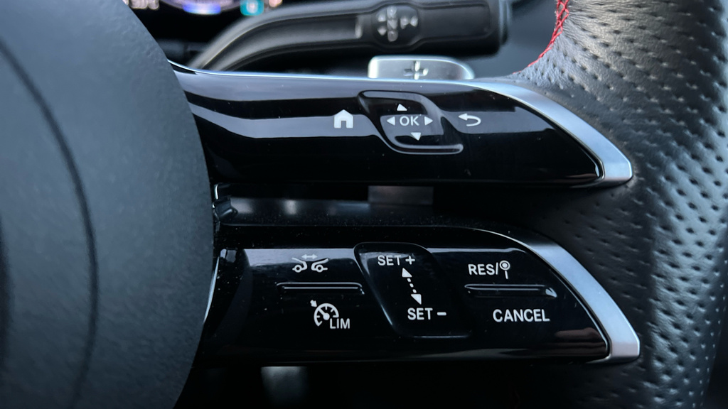 Mercedes-Benz EQA Eqa 250 140Kw Amg Line Executive 70.5Kwh Black #29