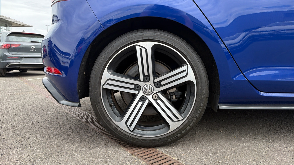 Volkswagen Golf Golf 2.0 Tsi 300 R 4Motion Dsg Blue #5