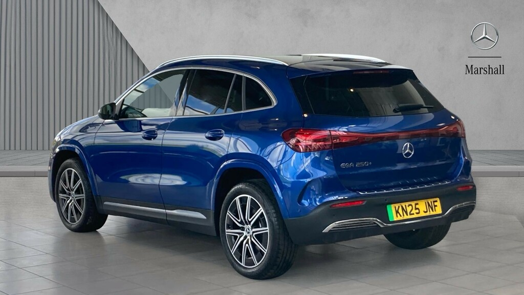 Mercedes-Benz EQA Eqa 250 140Kw Amg Line Executive 70.5Kwh Blue #2