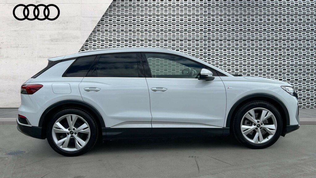 Audi Q4 E Tron Q4 150Kw 40 82Kwh S Line GM73FHP White #4