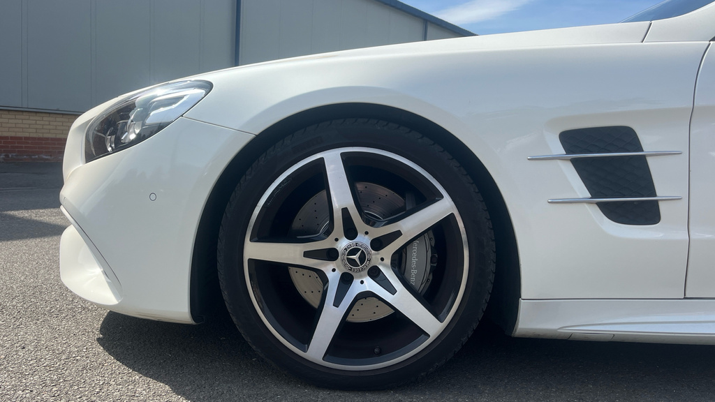 Mercedes-Benz SL Class Sl 400 Amg Line Black #17
