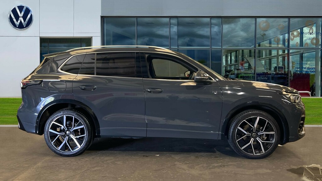 Volkswagen Tiguan Tiguan 1.5 Etsi 150 R-line Dsg BT24VNW Grey #4