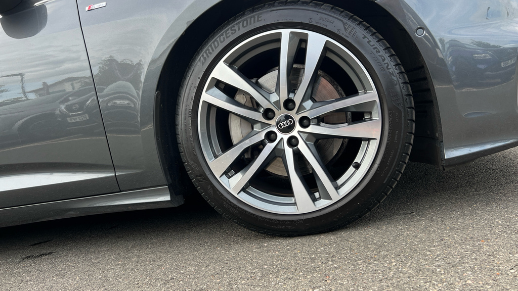 Audi A6 Saloon 2.0 Tdi 40 Black Edition Saloon S Troni Black #20