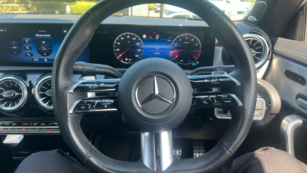Mercedes-Benz CLA Class 2.0 Cla220d Amg Line Premium Plus Coupe Dies Black #12