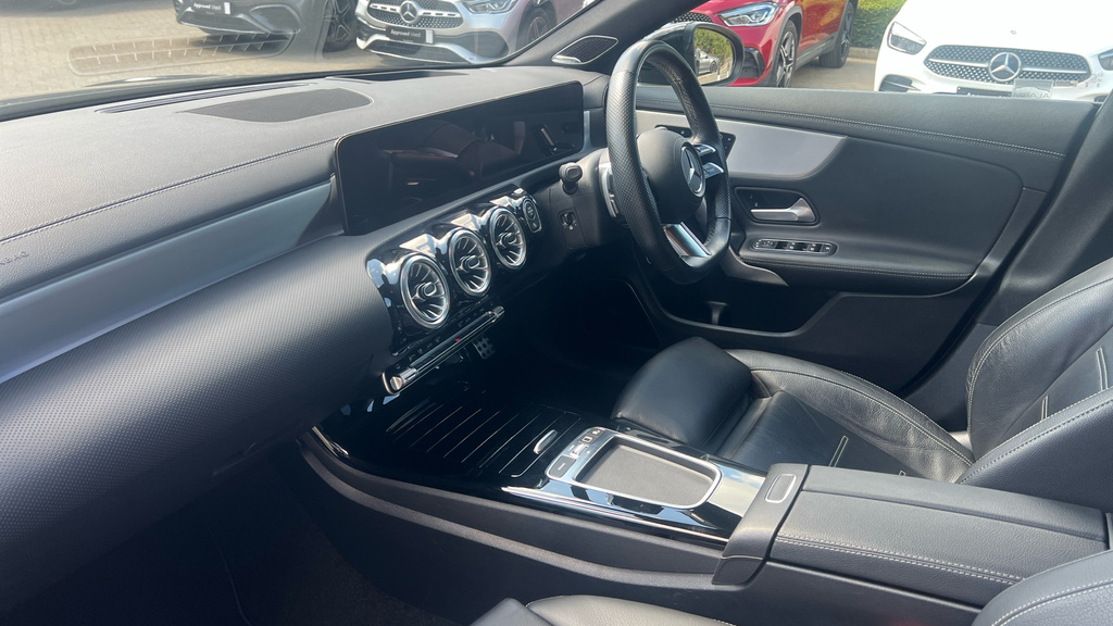 Mercedes-Benz CLA Class 2.0 Cla220d Amg Line Premium Plus Coupe Dies Black #11