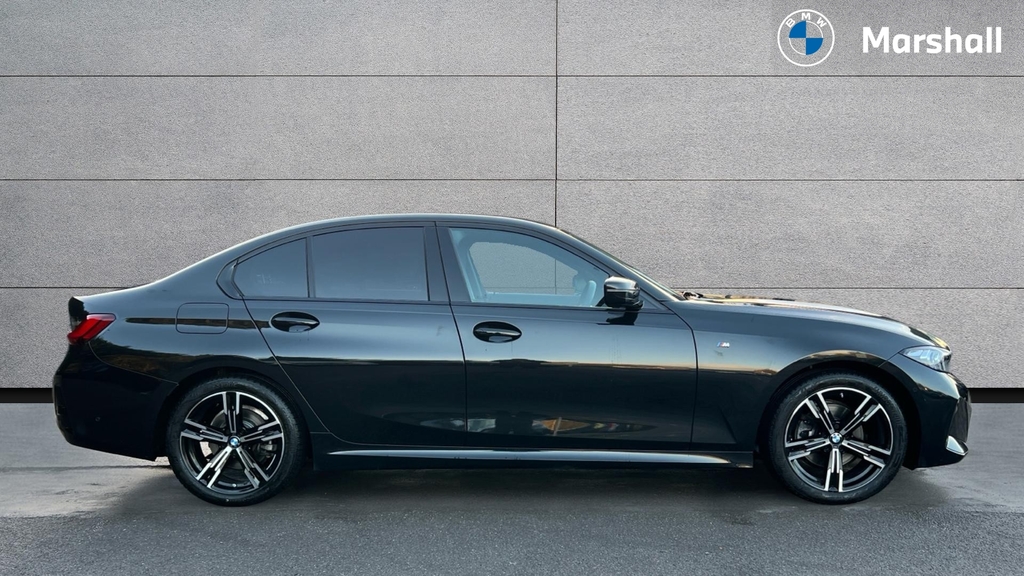 BMW 3 Series 320I M Sport Touring Black #3