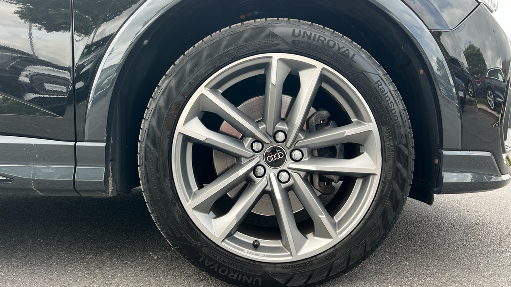 Audi Q3 35 Tfsi Black Edition S Tronic 2023 Black #5
