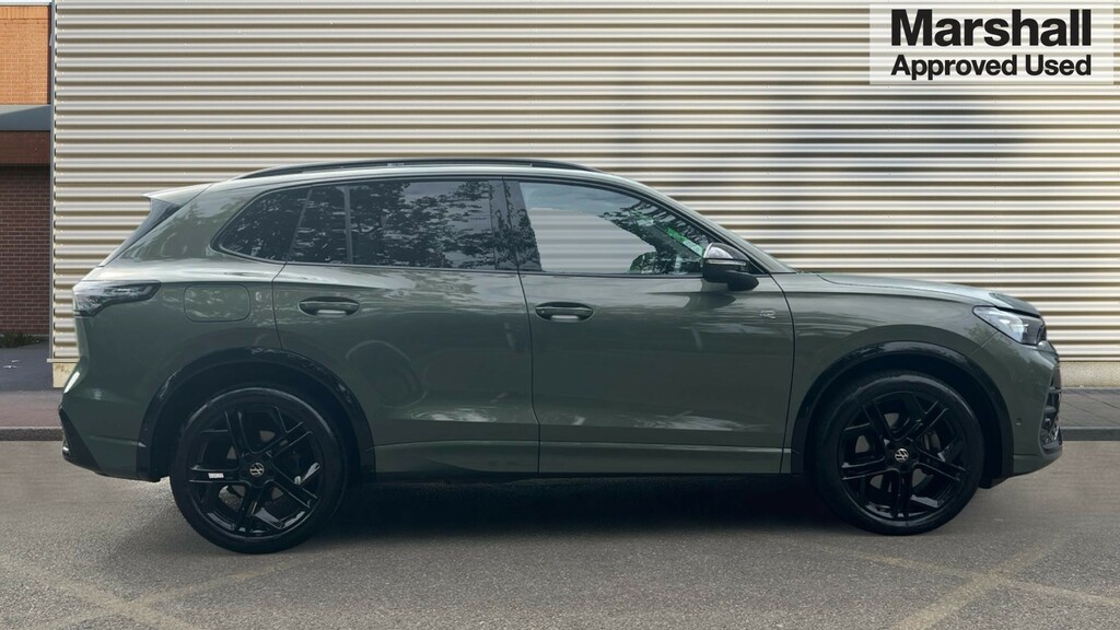 Volkswagen Tiguan Tiguan 2.0 Tdi R-line Dsg PE25XVW Green #2
