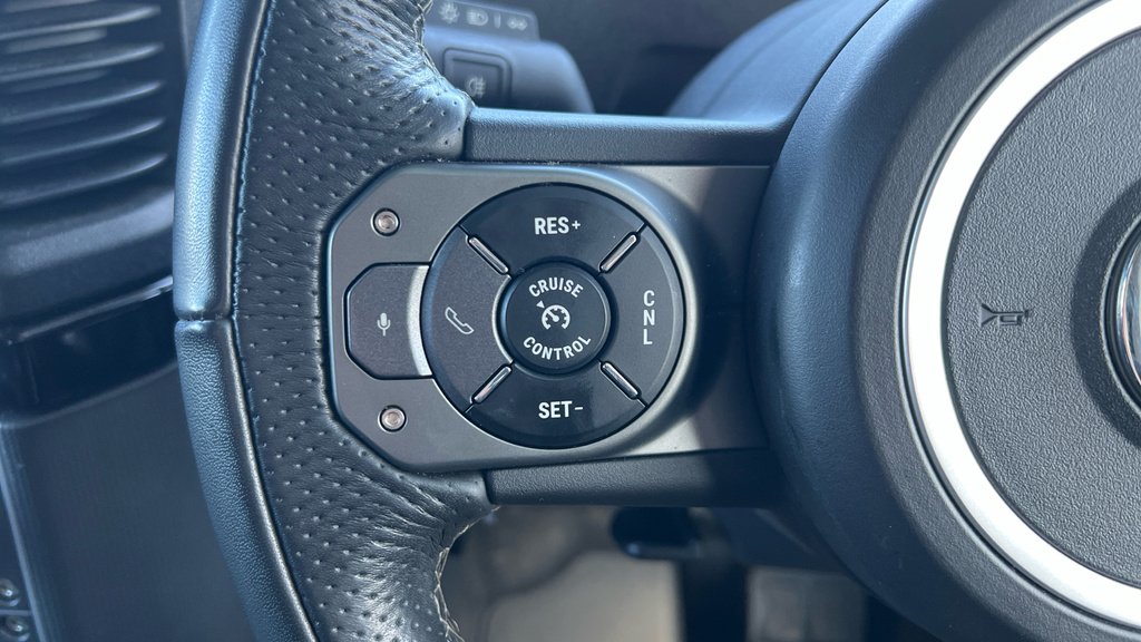 Volvo XC60 Plus, B4 Awd Mild Hybrid, Dark Silver #31