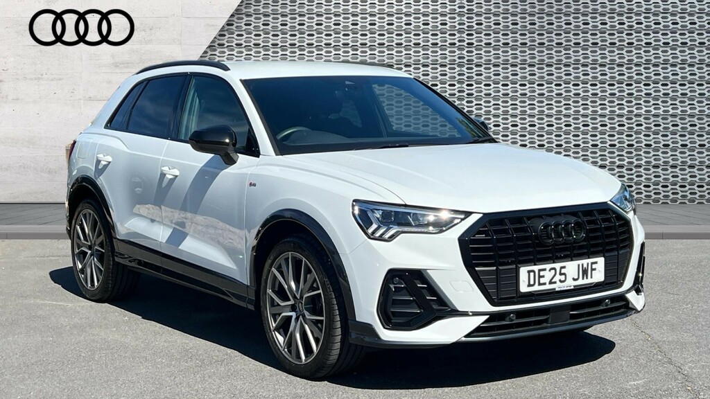 Audi Q3 Q3 35 Tfsi Black Edition S Tronic 20 Alloy White