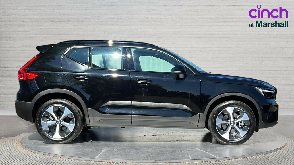 Volvo XC40 Xc40 2.0 B3p Plus Dark Estate Black #2