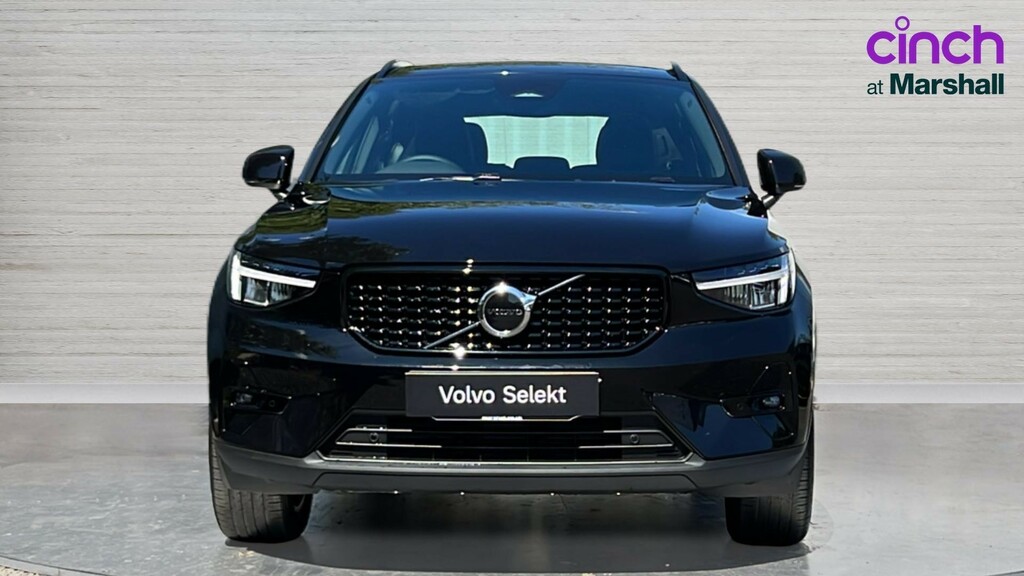 Volvo XC40 2.0 B4 Mhev Plus Black Edition Suv Hybr Black #8