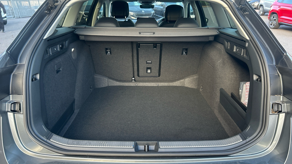 Skoda Superb Superb 1.5 Tsi Iv Se L Dsg Silver #16