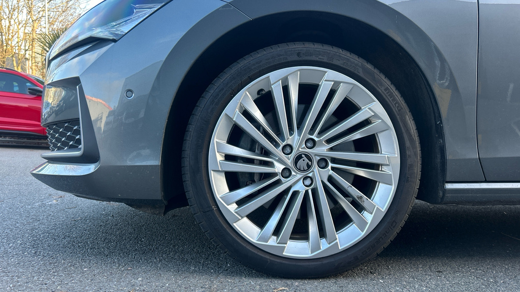 Skoda Superb Superb 1.5 Tsi Iv Se L Dsg Silver #19