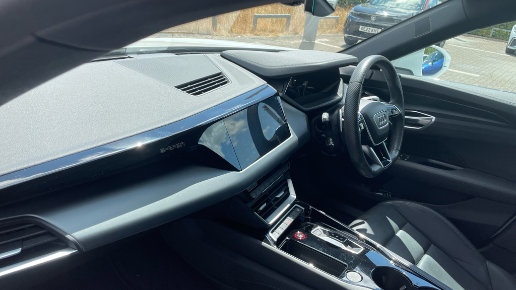 Audi E Tron GT E-tron Gt 390Kw Quattro 93Kwh White #2