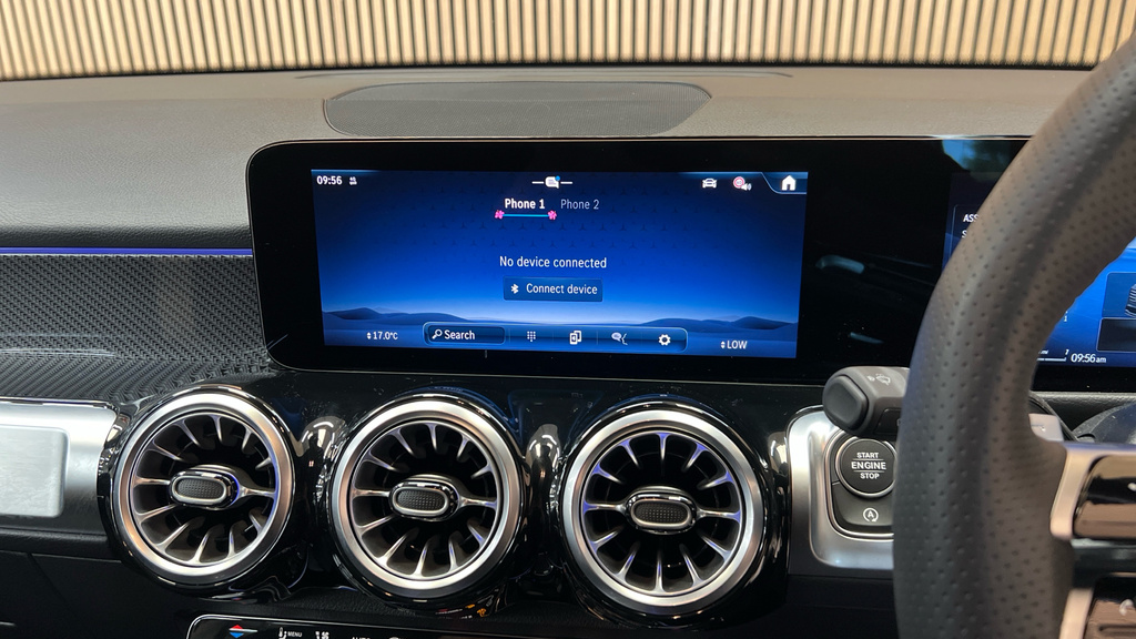 Mercedes-Benz GLB Class 200 Amg Line Executive 7G-tronic Grey #38