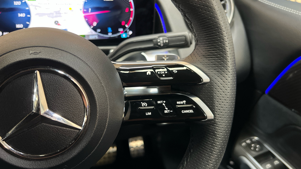 Mercedes-Benz GLB Class 200 Amg Line Executive 7G-tronic Grey #32