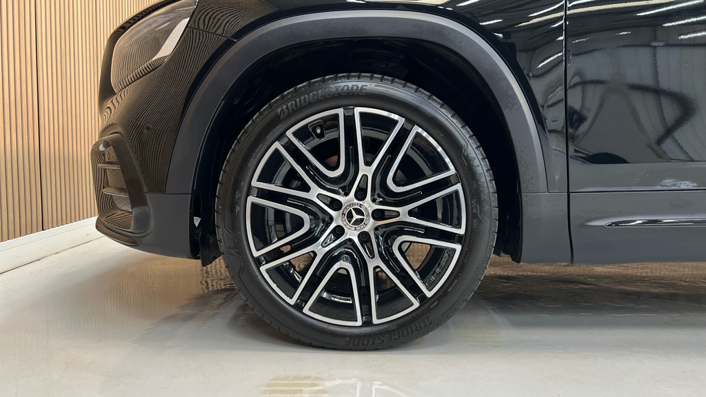 Mercedes-Benz GLB Class 200 Amg Line Executive 7G-tronic Grey #25