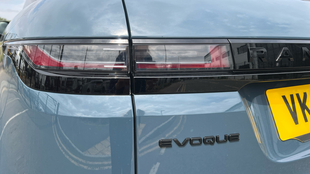 Land Rover Range Rover Evoque P300e Tribeca Blue Blue #19