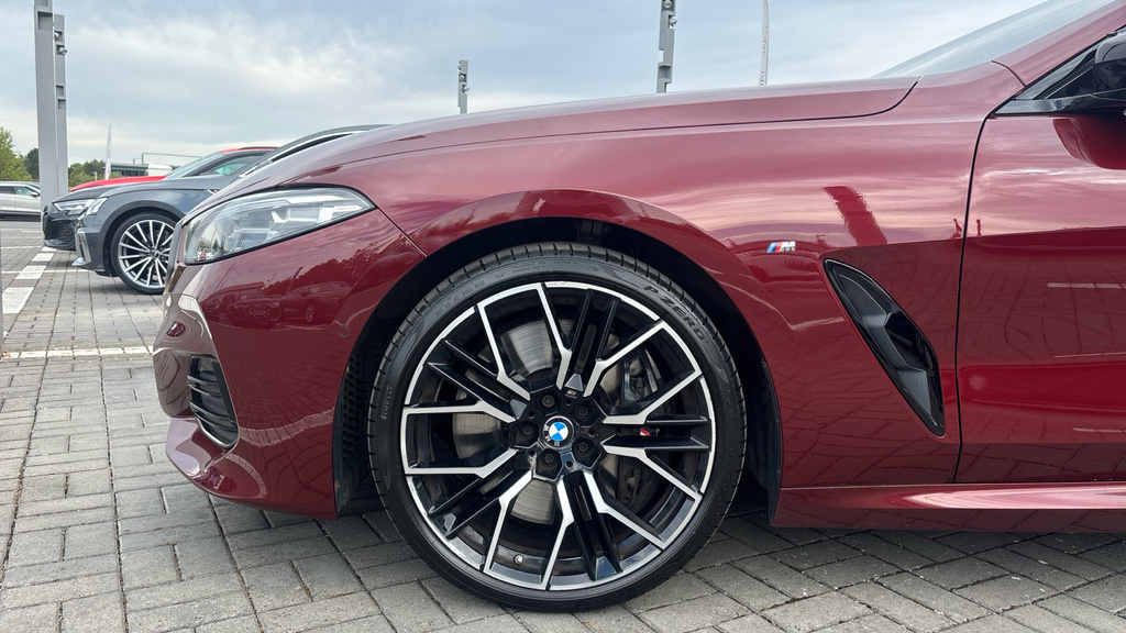 BMW 8 Series 840I M Sport Blue #20