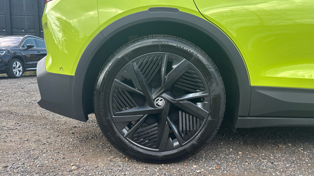 Skoda Elroq Elroq Vrs 82 Kwh 340 Ps Single Speed 4X4 Green #5