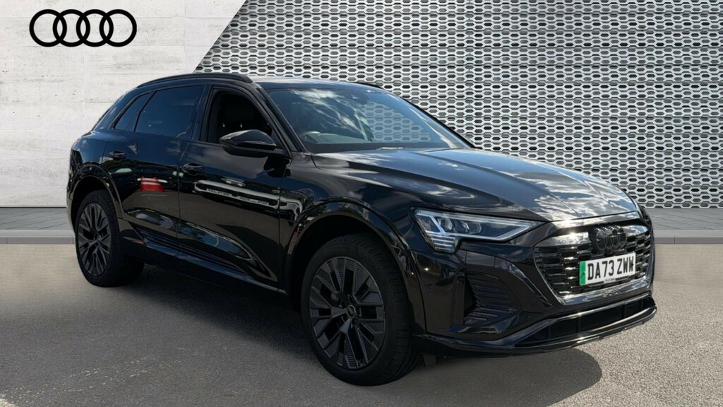 Audi Q8 e tron Q8 300Kw 55 Quattro 114Kwh Black Edition Black