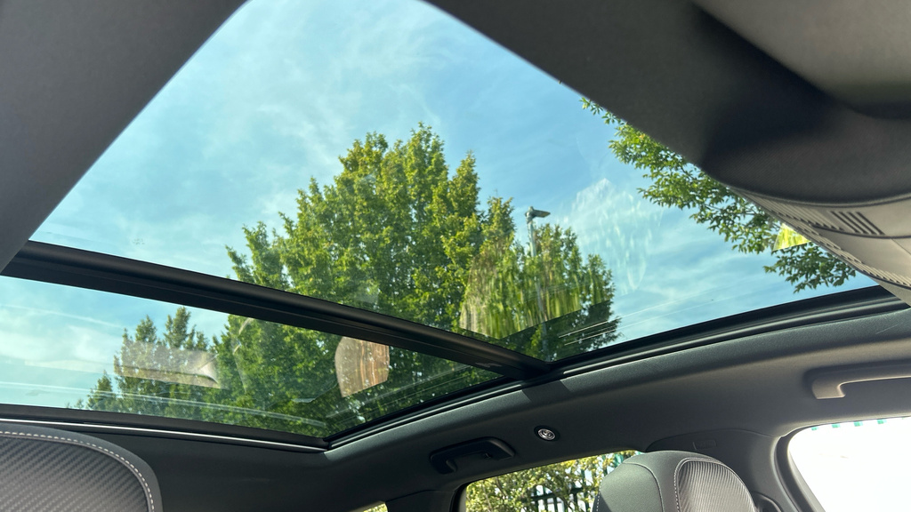 Volkswagen Touareg R-line Tech Plus Black #63