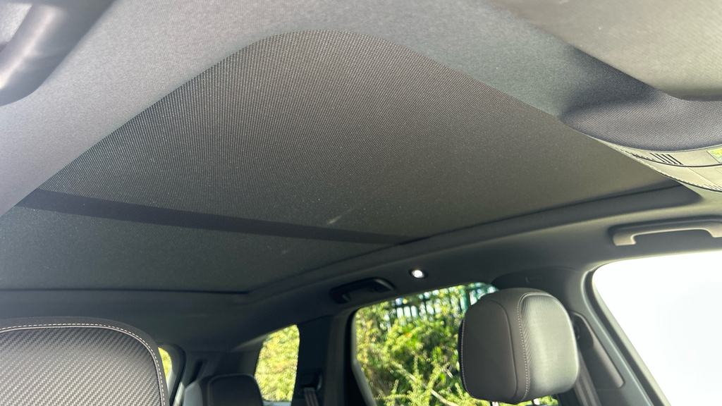 Volkswagen Touareg R-line Tech Plus Black #52