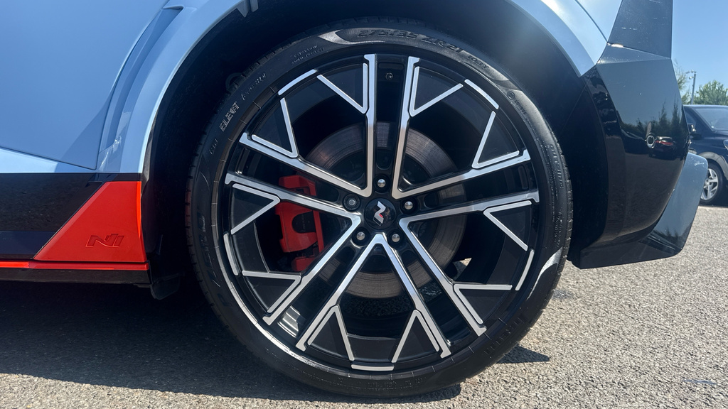 Hyundai Ioniq 5 Ultimate Black #18